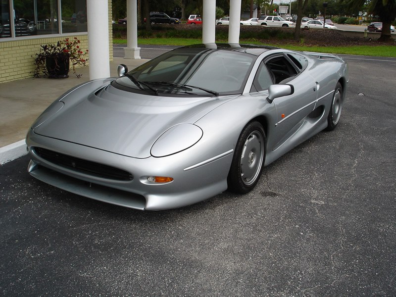 Jaguar xj220 1992